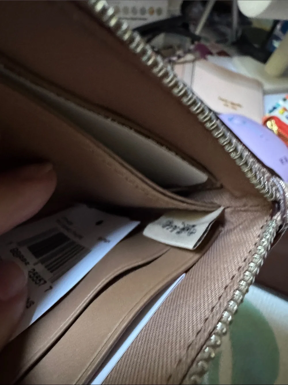Coach Small Zip Wallet in Beige Signature Canvas NEW, NWT